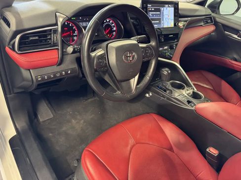 Used 2023 Toyota Camry XSE w/ Navigation Package image 9