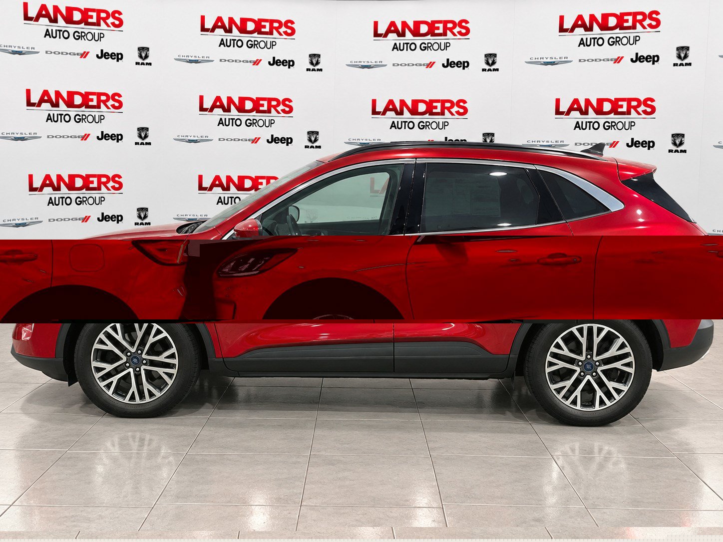 Used 2020 Ford Escape SEL FWD image 4