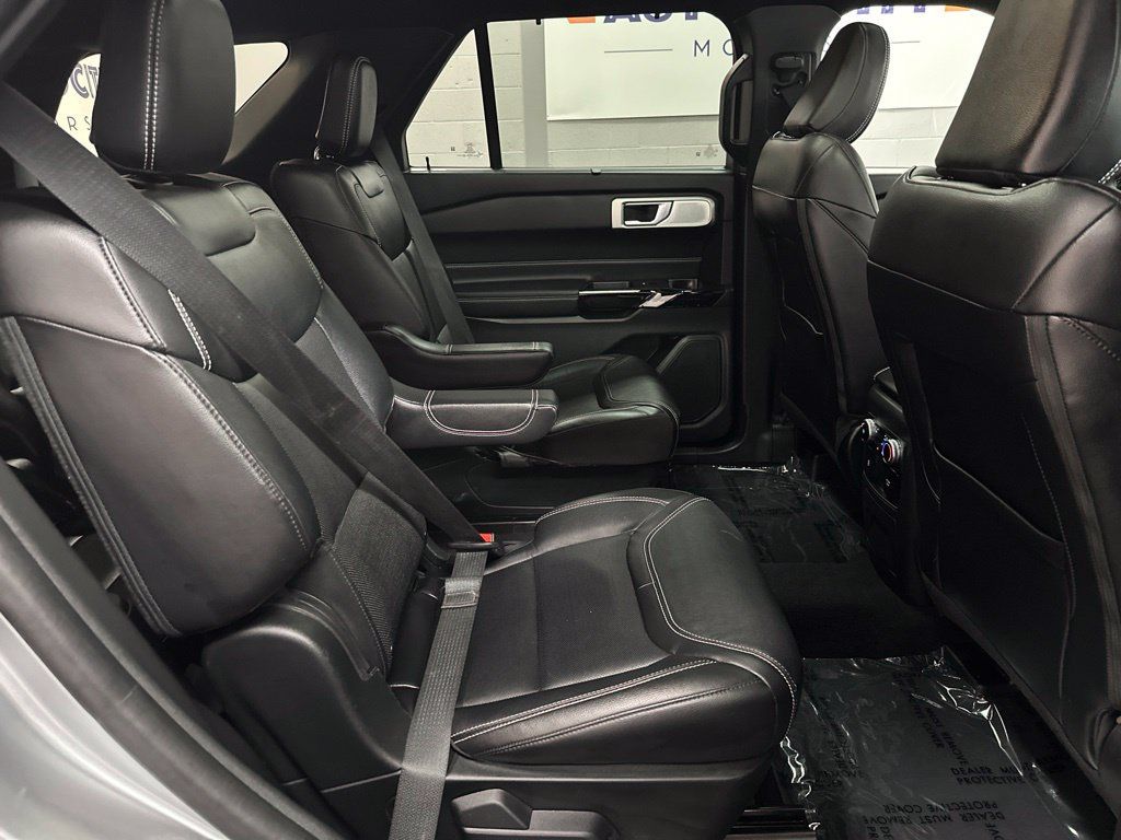 Used 2024 Ford Explorer ST w/ Equipment Group 401A AWD/4WD image 20