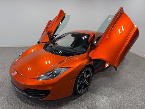 Used 2013 McLaren MP4-12C Spider RWD image 5