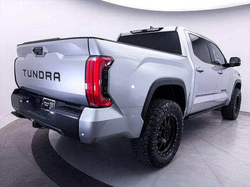 Used 2024 Toyota Tundra Limited AWD/4WD image 16