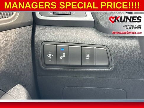 Used 2017 Hyundai Tucson SE Plus AWD/4WD image 39