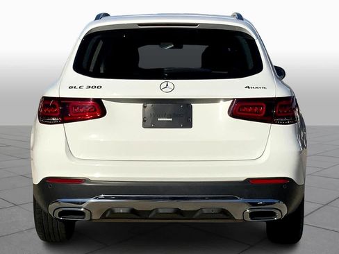 Used 2021 Mercedes-Benz GLC 300 4MATIC image 4