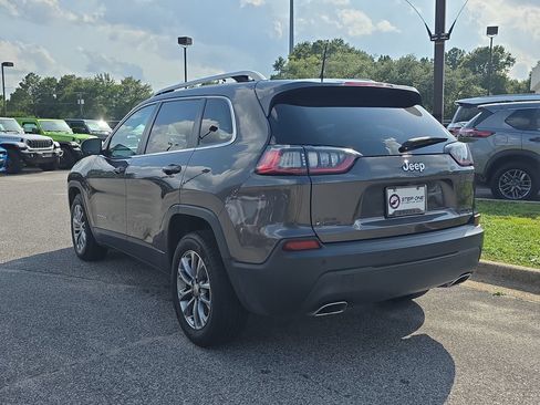 Used 2020 Jeep Cherokee Latitude Lux w/ Quick Order Package 26H Lux FWD image 4