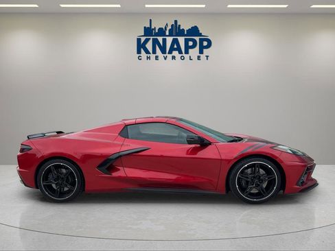 Used 2021 Chevrolet Corvette Stingray Convertible w/ Z51 Performance Package RWD image 6