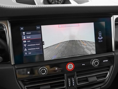 Certified 2026 Porsche Macan AWD/4WD image 23