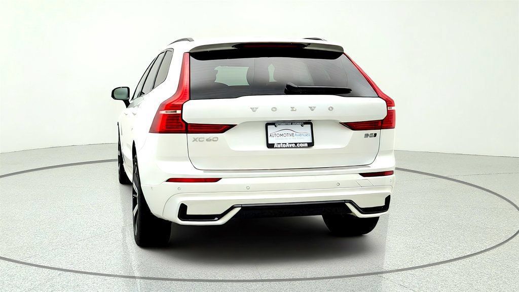 Used 2025 Volvo XC60 B5 Ultra w/ Protection Package Premier AWD/4WD image 6