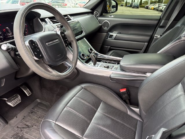 Used 2021 Land Rover Range Rover Sport HST AWD/4WD image 19