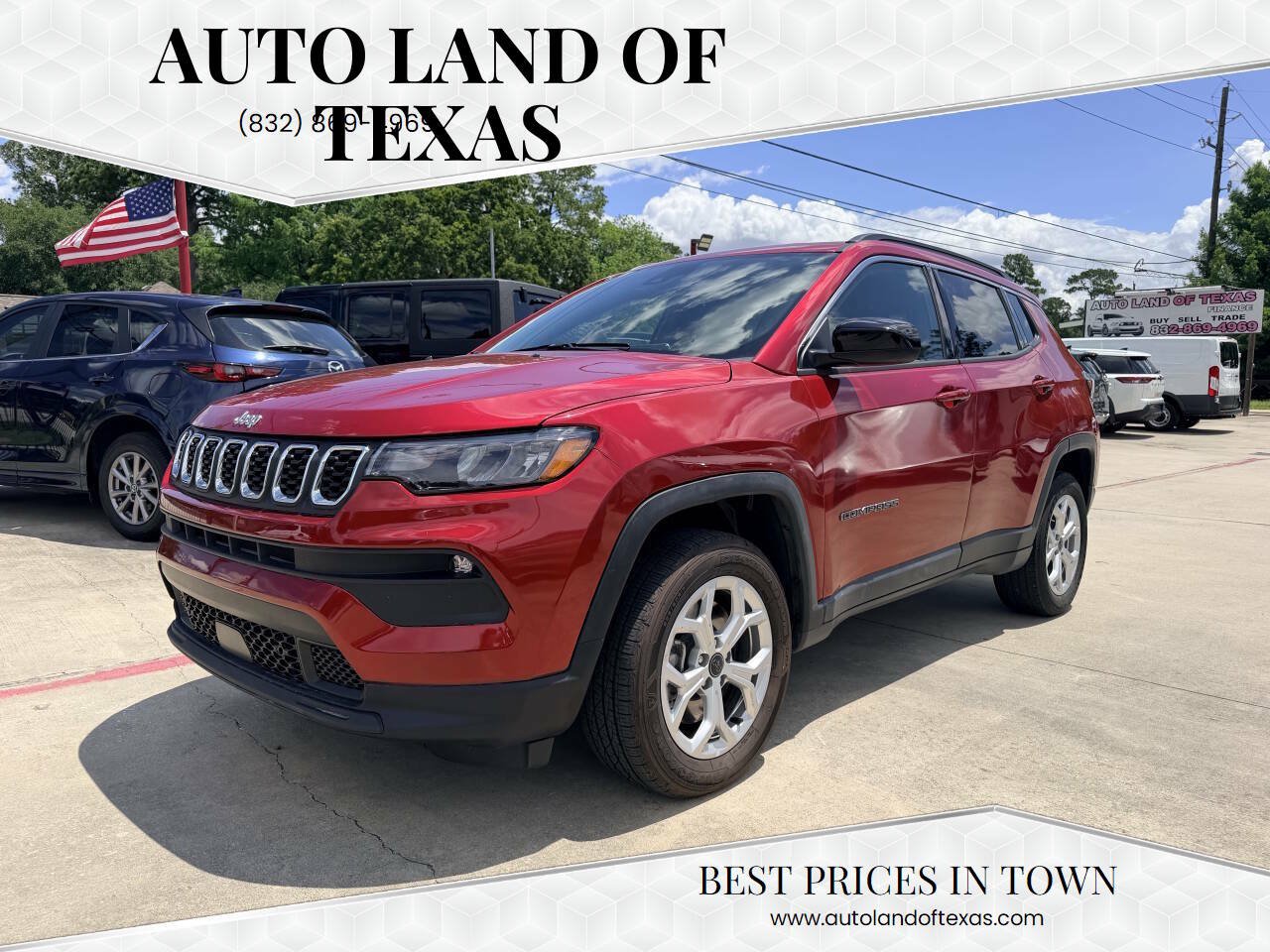 Used 2025 Jeep Compass Latitude w/ Sun & Sound Group AWD/4WD image 1