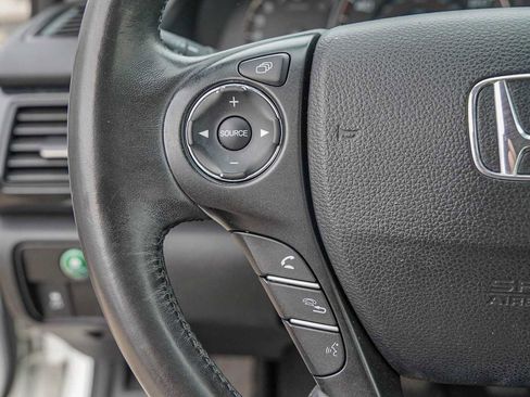 Used 2015 Honda Accord Sport image 13
