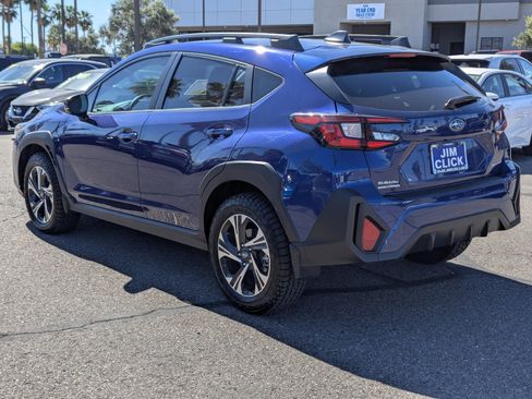 Used 2024 Subaru Crosstrek 2.0i Premium image 4