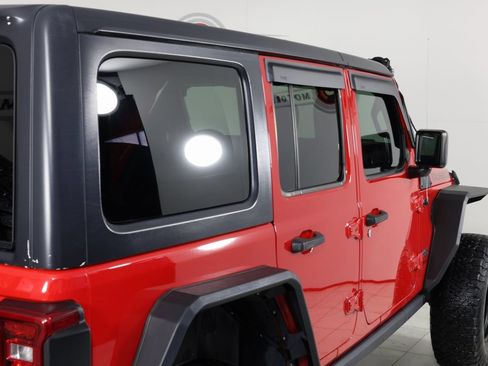 Used 2019 Jeep Wrangler Unlimited Rubicon w/ LED Lighting Group image 40