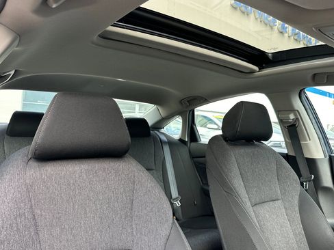 Used 2023 Honda Accord EX image 19