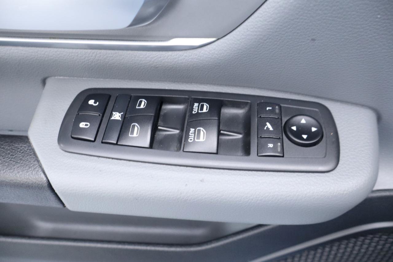 Used 2019 RAM 1500 Big Horn RWD image 27