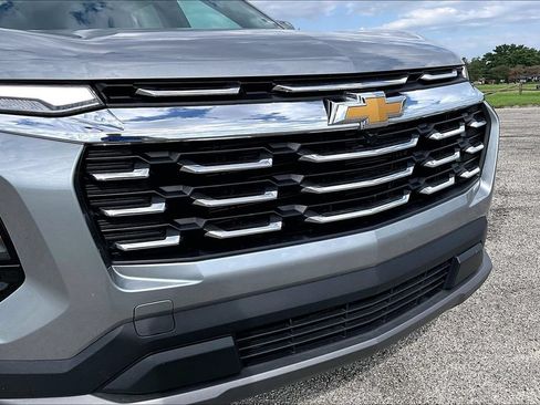 Used 2026 Chevrolet Equinox LT FWD image 28