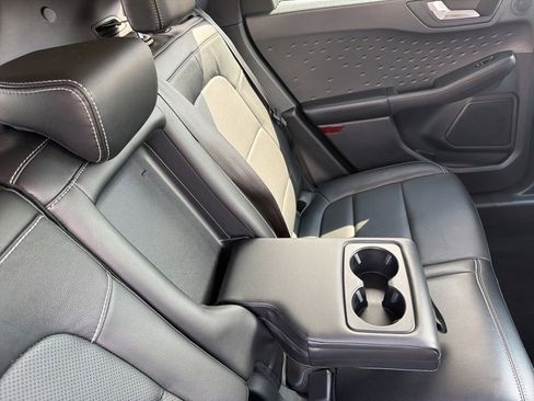 Used 2020 Ford Escape Titanium w/ Titanium Premium Package 2.0 AWD/4WD image 43