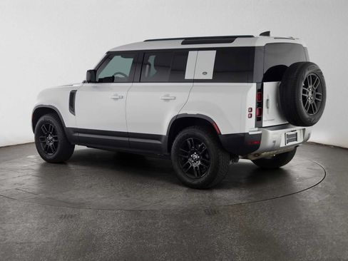 Used 2023 Land Rover Defender 110 S AWD/4WD image 3