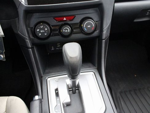 Used 2022 Subaru Impreza Premium image 37