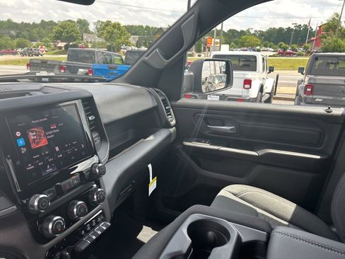 New 2025 RAM 1500 Tradesman image 31