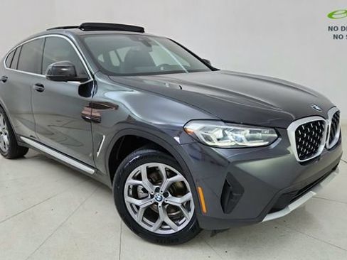 Used 2025 BMW X4 xDrive30i AWD/4WD image 91