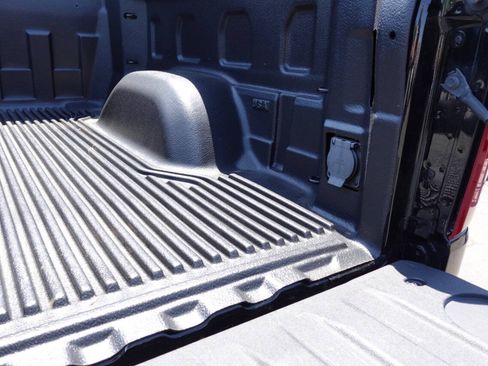 Used 2024 Chevrolet Silverado 1500 LT AWD/4WD image 26