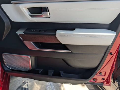 Used 2023 Toyota Sequoia Capstone RWD image 38