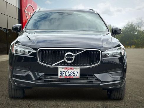 Used 2019 Volvo XC60 T6 Momentum w/ Multimedia Package AWD/4WD image 11