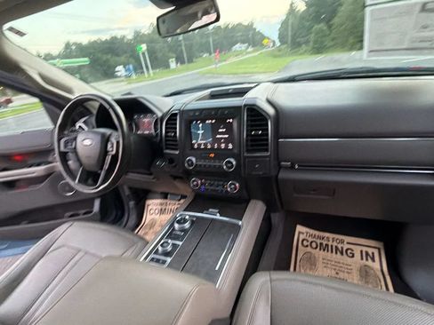 Used 2018 Ford Expedition Limited w/ Equipment Group 301A AWD/4WD image 62