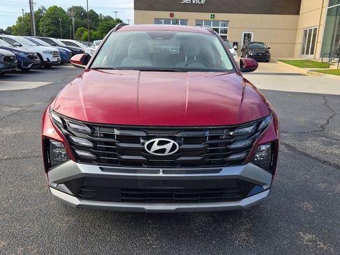 Used 2025 Hyundai Tucson SEL FWD image 2