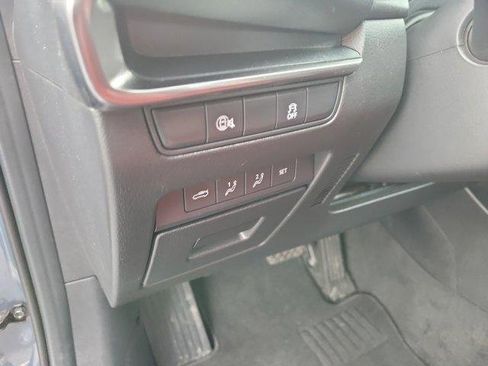 Used 2025 MAZDA MAZDA3 s image 19