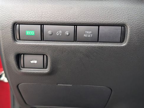 Certified 2024 Nissan Sentra SV w/ Trunk Package FWD image 24