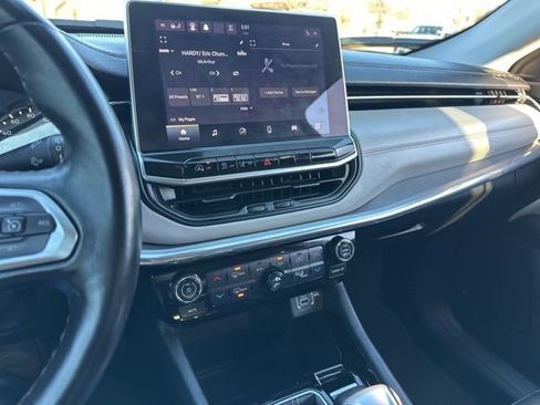 Certified 2022 Jeep Compass Limited image 45