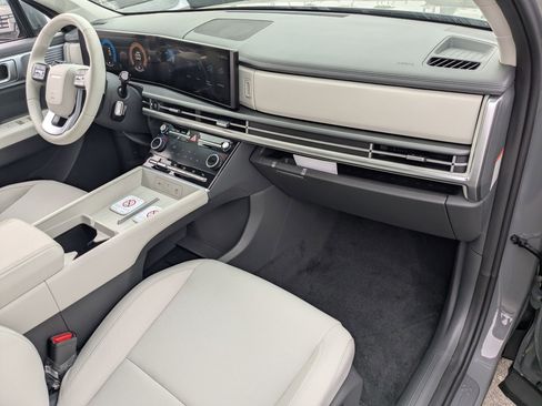 New 2026 Hyundai Santa Fe SE image 25