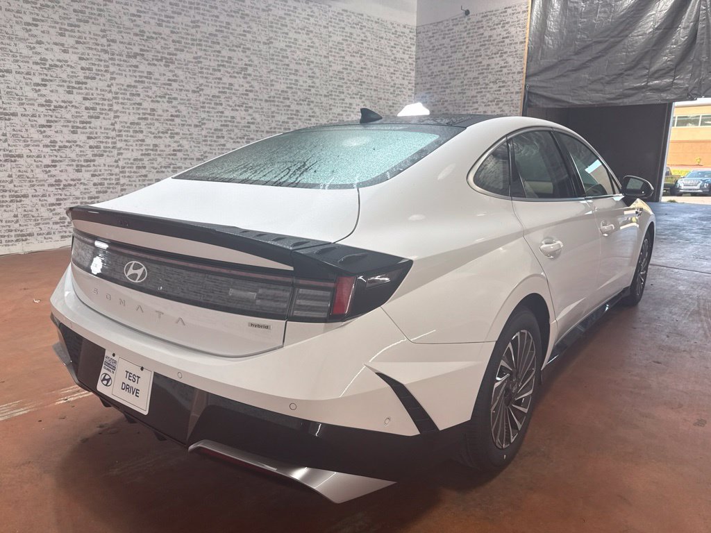 New 2026 Hyundai Sonata Limited FWD image 7