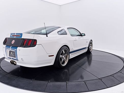 Used 2011 Ford Mustang GT Premium w/ Electronics Pkg RWD image 15