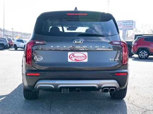 Used 2021 Kia Telluride EX w/ EX Premium Package image 4