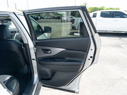 Used 2023 Nissan Murano SL w/ SL Moonroof Package FWD image 14
