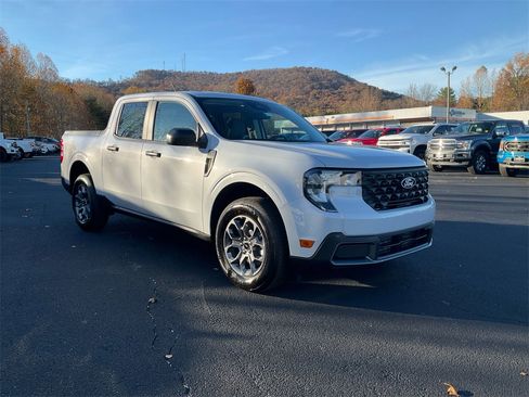 New 2025 Ford Maverick XLT w/ 4K Tow Package image 3