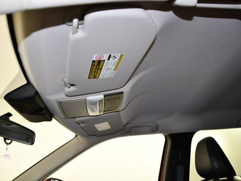 Used 2024 Mitsubishi Outlander SE AWD/4WD image 37