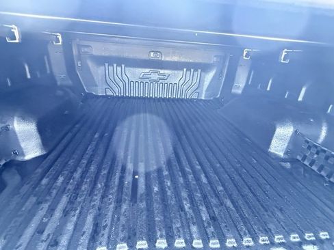 Used 2024 Chevrolet Silverado 1500 LT image 16