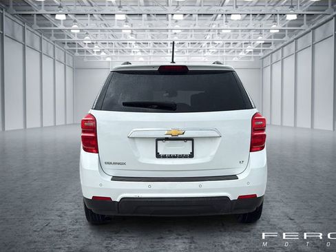 Used 2017 Chevrolet Equinox LT w/ Convenience Package image 4