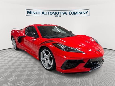 Used 2021 Chevrolet Corvette Stingray Preferred Cpe w/ Z51 Performance Package RWD image 1
