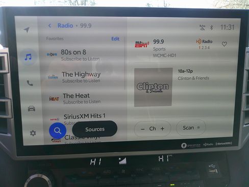 Used 2024 Toyota Tundra Limited image 24