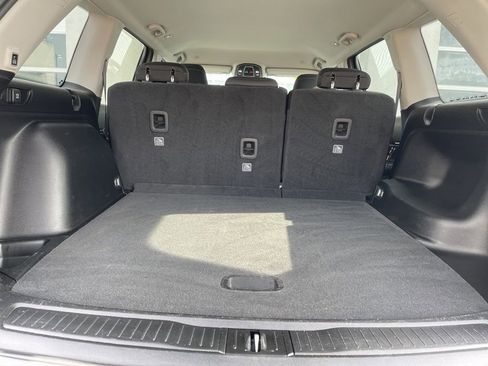 Used 2023 Jeep Grand Cherokee Laredo w/ Luxury Tech Group I image 19