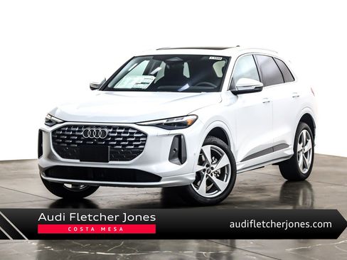 New 2025 Audi Q5 Premium Plus image 1