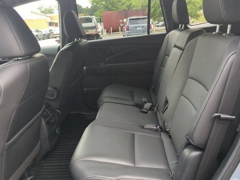 Certified 2023 Honda Passport EX-L image 13