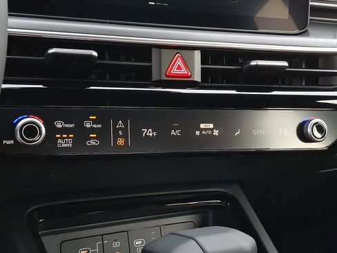 New 2026 Kia K5 GT-Line image 8