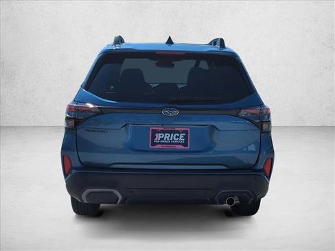 Used 2025 Subaru Forester Limited AWD/4WD image 6