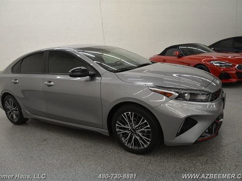 Used 2024 Kia Forte GT-Line w/ GT-Line Premium Package image 7