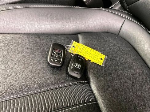 Certified 2023 Honda Pilot EX-L image 13